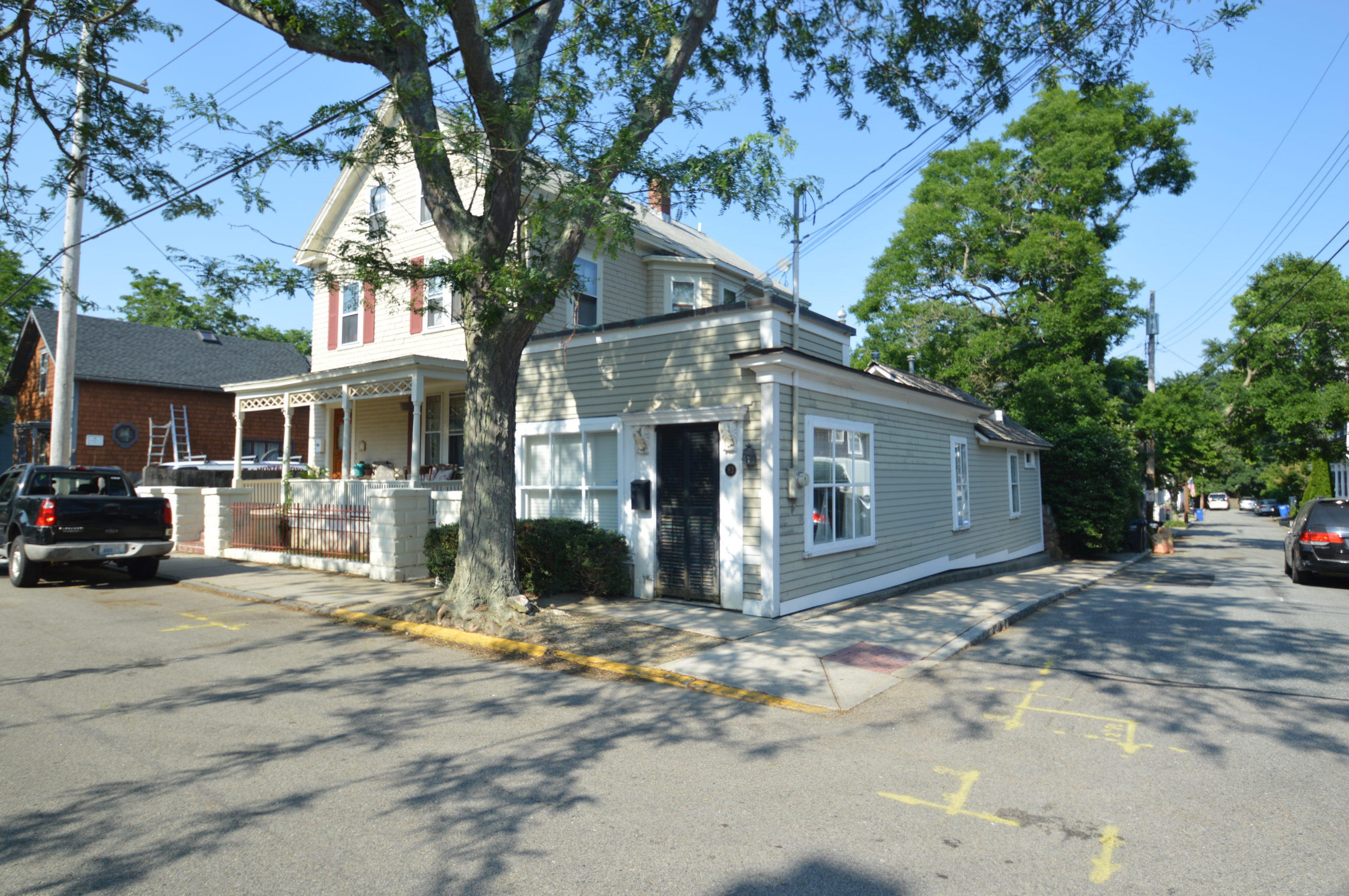 83 Third Street, Newport RI 02840 - Newport RI Rentals